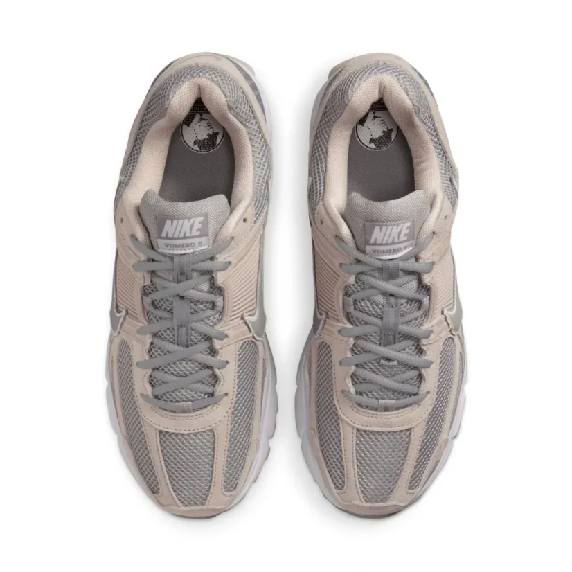 Nike Zoom Vomero 5   (43)