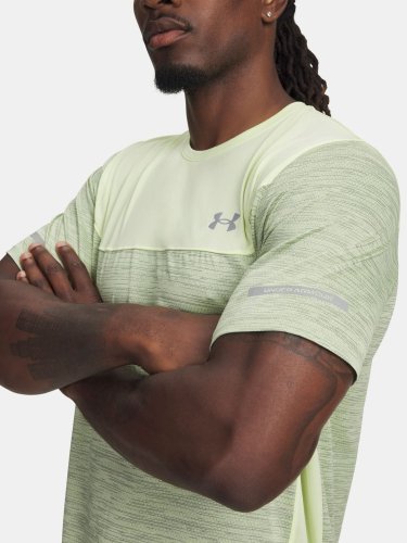 Under Armour  triko